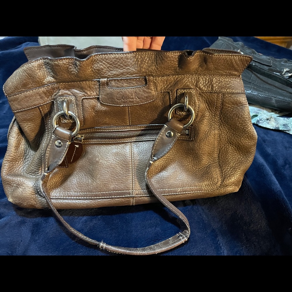 Coach Med size satchel
